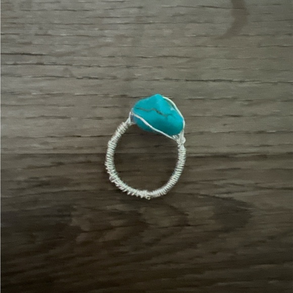 HANDMADE | TURQUOISE STONE SILVER WIRE RING SZ 5 3/4 - Picture 1 of 5